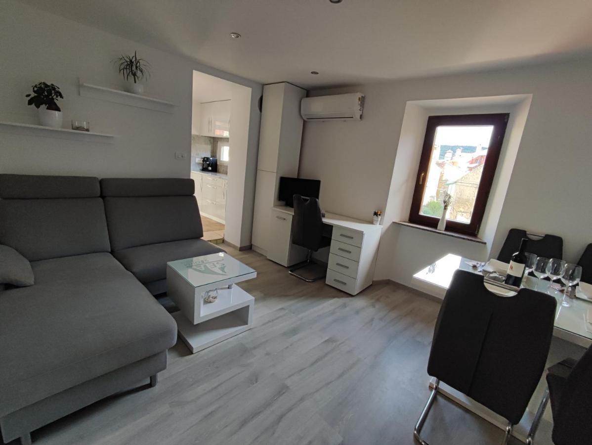 Sea Storm Apartment